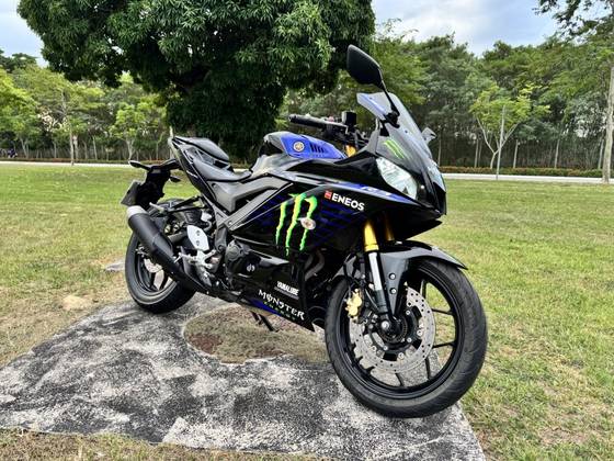 YAMAHA YZF R3 ABS YAMAHA YZF R3 ABS